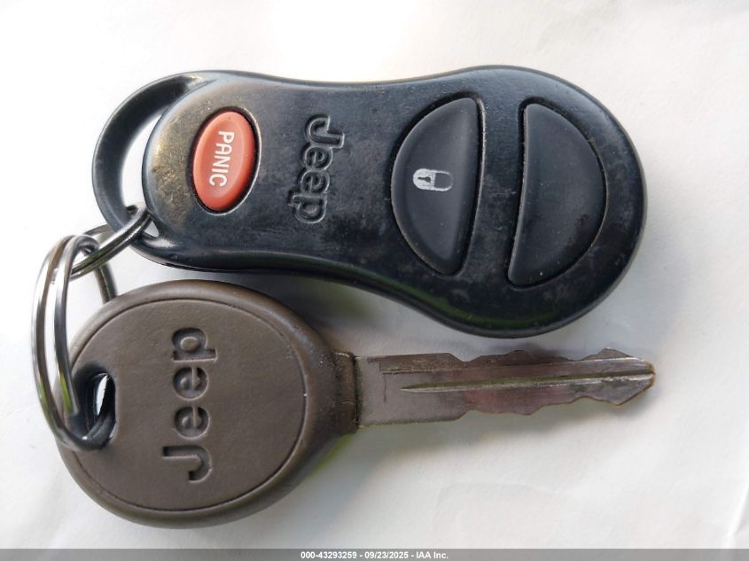 2002 Jeep Grand Cherokee Laredo VIN: 1J4GX48S52C330199 Lot: 43293259