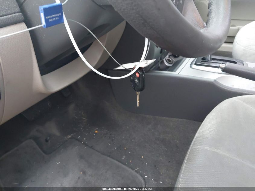 2010 Ford Fusion S VIN: 3FAHP0GA6AR317592 Lot: 43293304