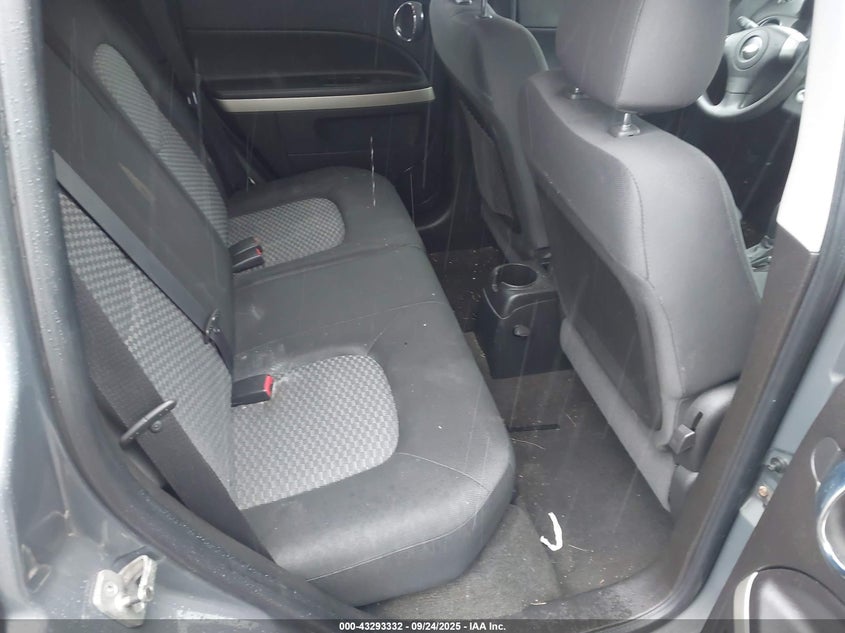 2009 Chevrolet Hhr Ls VIN: 3GNCA13B59S557450 Lot: 43293332