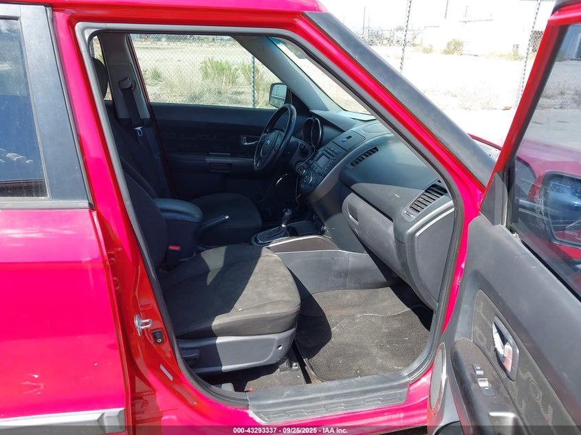 2013 KIA SOUL + - KNDJT2A60D7619530