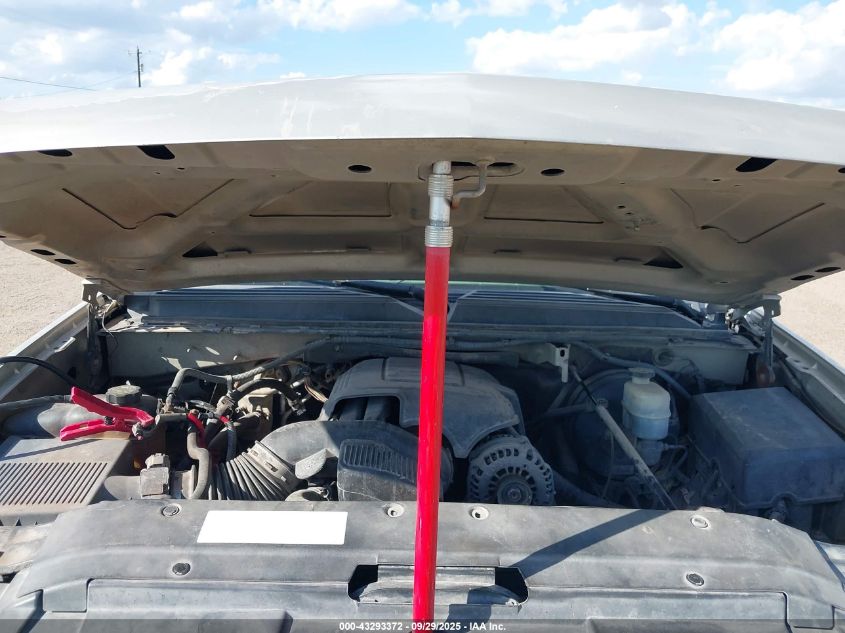 2010 Chevrolet Tahoe Ls VIN: 1GNUKAE08AR131627 Lot: 43293372