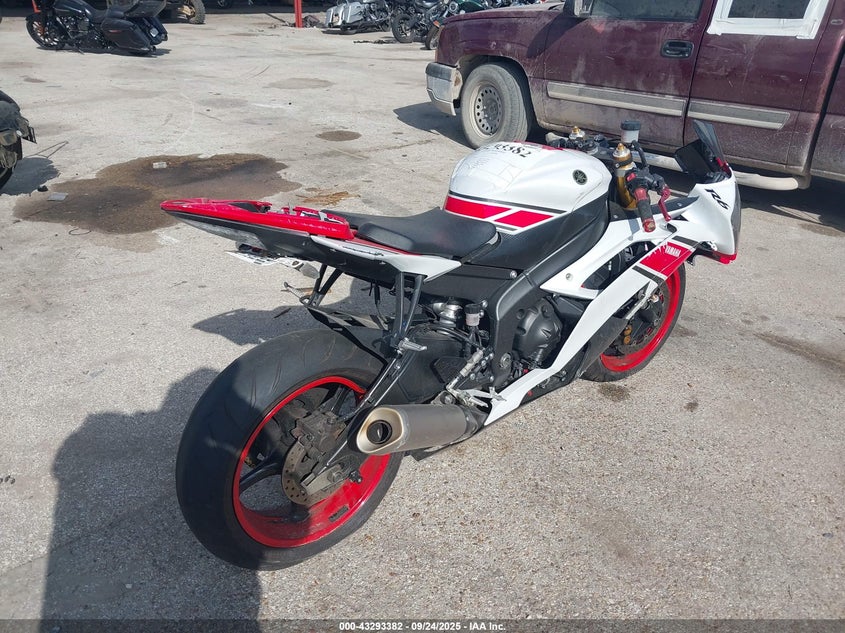 JYARJ16E0CA025763 2012 YAMAHA YZF photo no. 4