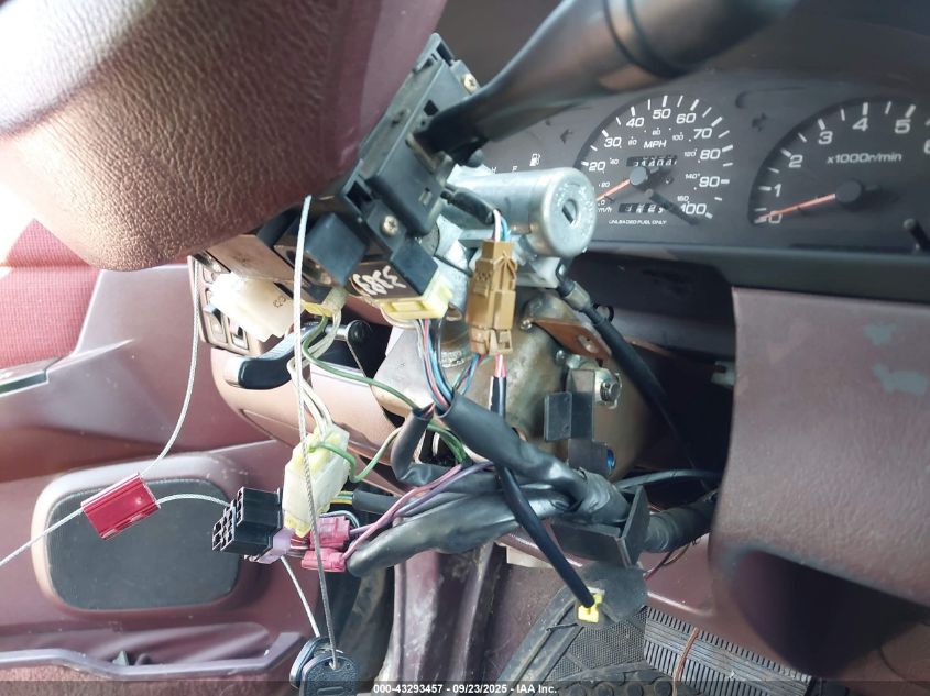 1994 Nissan Pathfinder VIN: NCS97158 Lot: 43293457