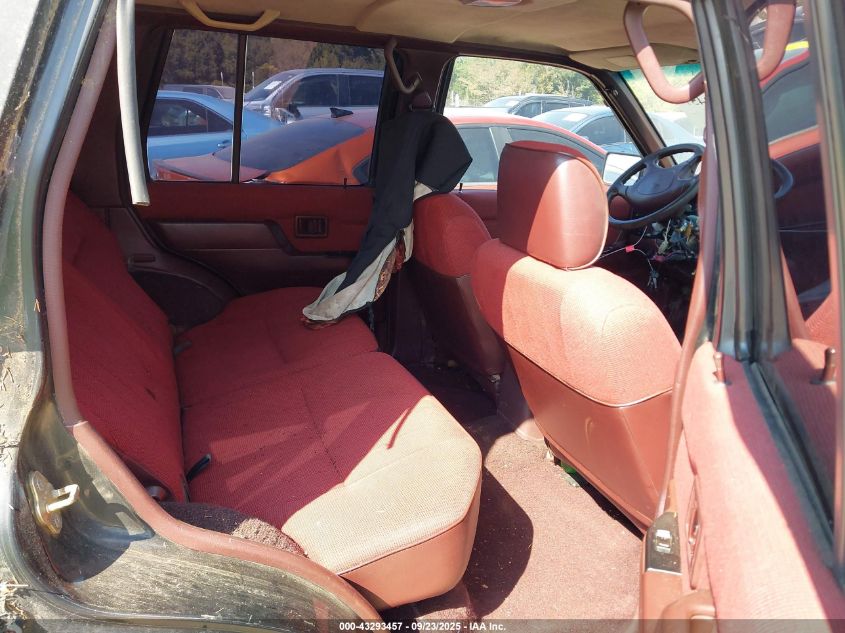 1994 Nissan Pathfinder VIN: NCS97158 Lot: 43293457