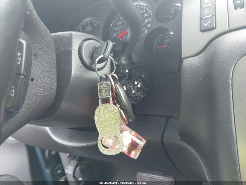 2010 Chevrolet Suburban 1500 Ls VIN: 1GNUCHE0XAR125785 Lot: 43293491