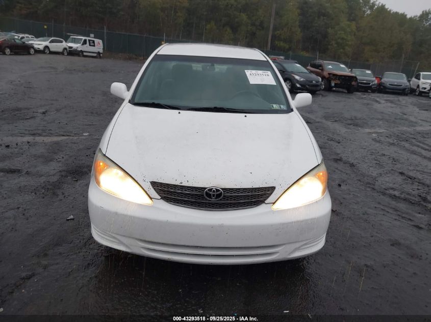 2004 Toyota Camry Le VIN: 4T1BE32K74U304477 Lot: 43293518