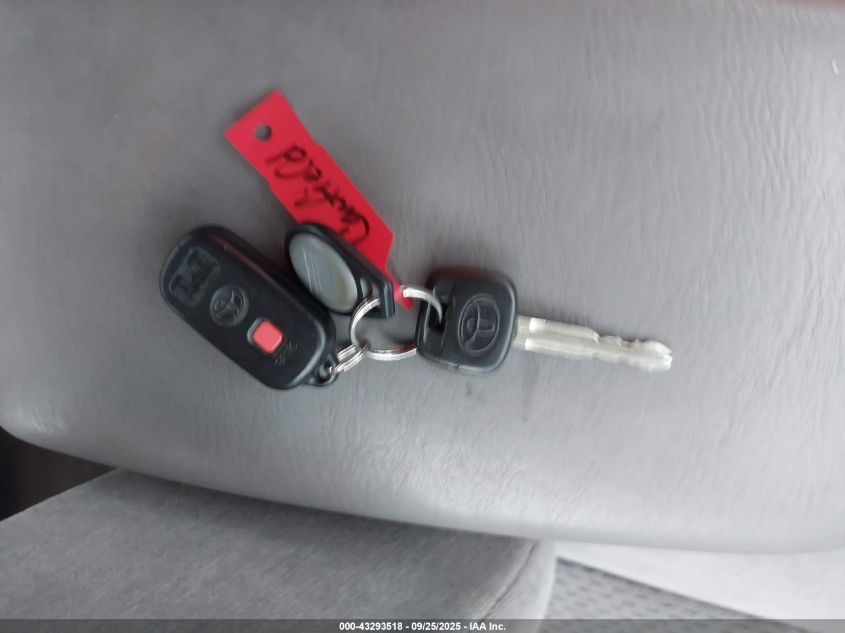 2004 Toyota Camry Le VIN: 4T1BE32K74U304477 Lot: 43293518