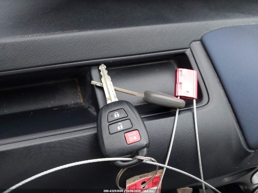 2015 Toyota Prius C Two VIN: JTDKDTB33F1585438 Lot: 43293586