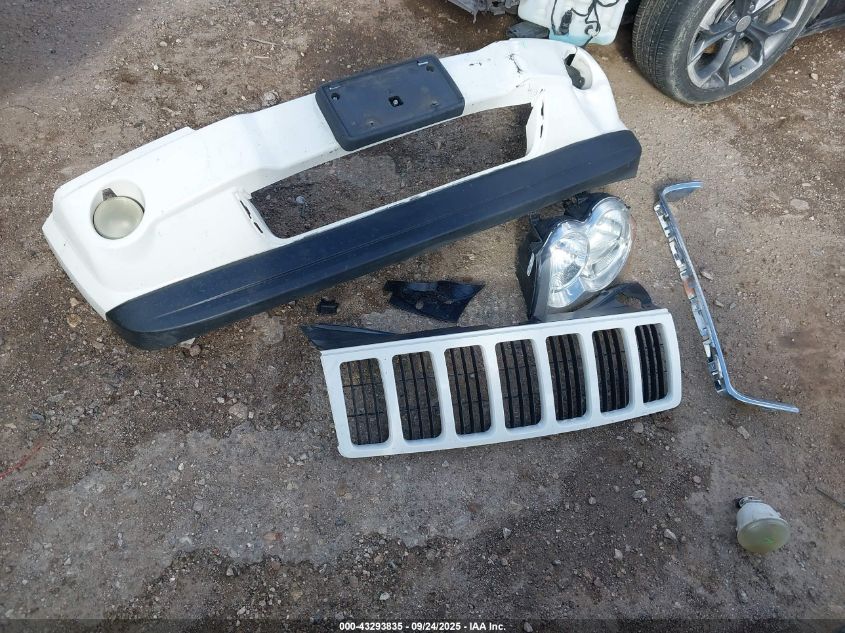 2007 Jeep Grand Cherokee Laredo VIN: 1J8GS48K97C680603 Lot: 43293835