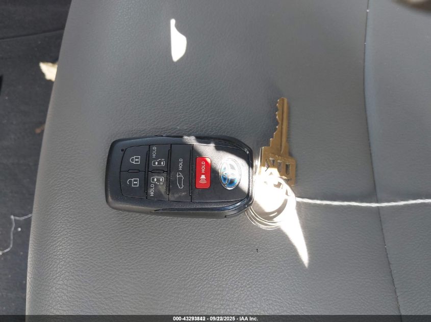 2021 Toyota Sienna Xle VIN: 5TDYRKEC8MS030289 Lot: 43293842