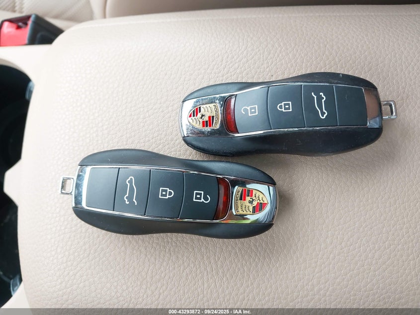 2023 PORSCHE MACAN S - WP1AG2A54PLB37004