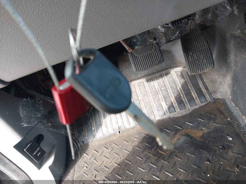 2005 Ford F-150 Stx/Xl/Xlt VIN: 1FTRF12255NB91824 Lot: 43293880