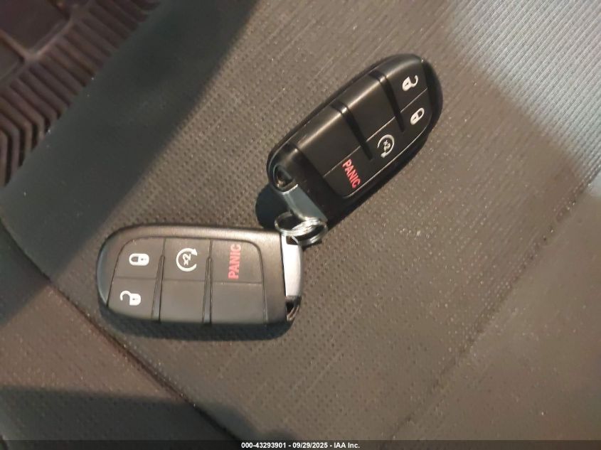 2015 Jeep Grand Cherokee Laredo VIN: 1C4RJFAG4FC831477 Lot: 43293901