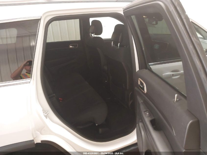 2015 Jeep Grand Cherokee Laredo VIN: 1C4RJFAG4FC831477 Lot: 43293901