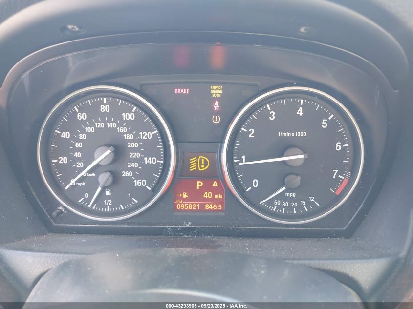 2009 BMW 328I VIN: WBAPH57529NM33533 Lot: 43293905