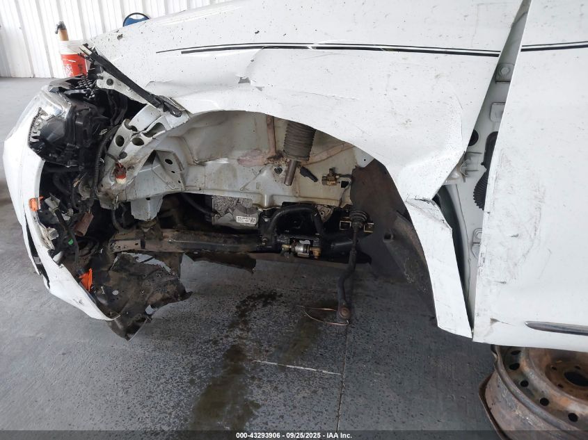 2017 Chrysler Pacifica Touring-L VIN: 2C4RC1BG6HR523426 Lot: 43293906