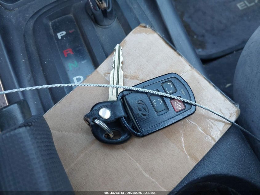 2004 Hyundai Elantra Gls/Gt VIN: KMHDN46D64U827242 Lot: 43293943