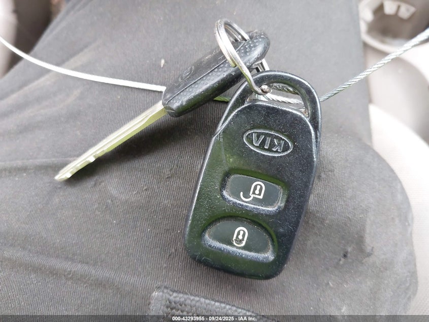 2009 Kia Sportage Lx V6 VIN: KNDJF723X97636531 Lot: 43293955