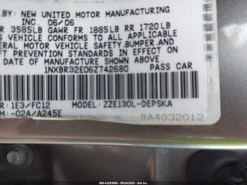 2006 Toyota Corolla S VIN: 1NXBR32E06Z742680 Lot: 43293986
