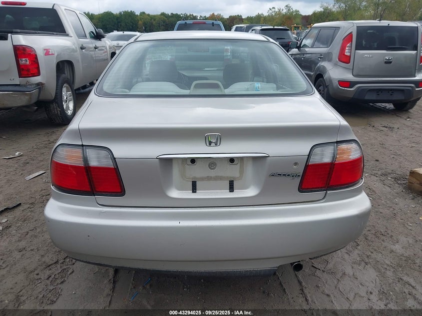 1996 Honda Accord Lx/Ex VIN: 1HGCD5634TA174895 Lot: 43294025