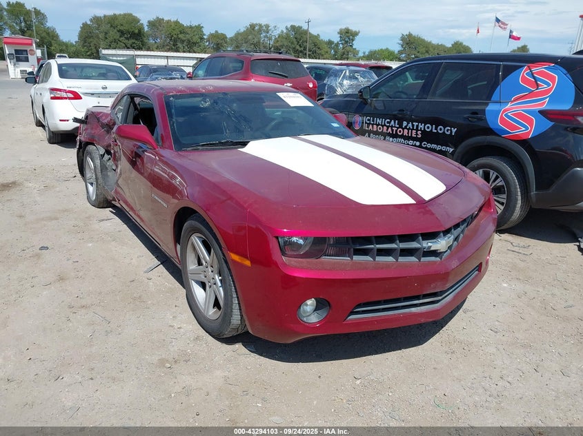 CHEVROLET CAMARO 1LT