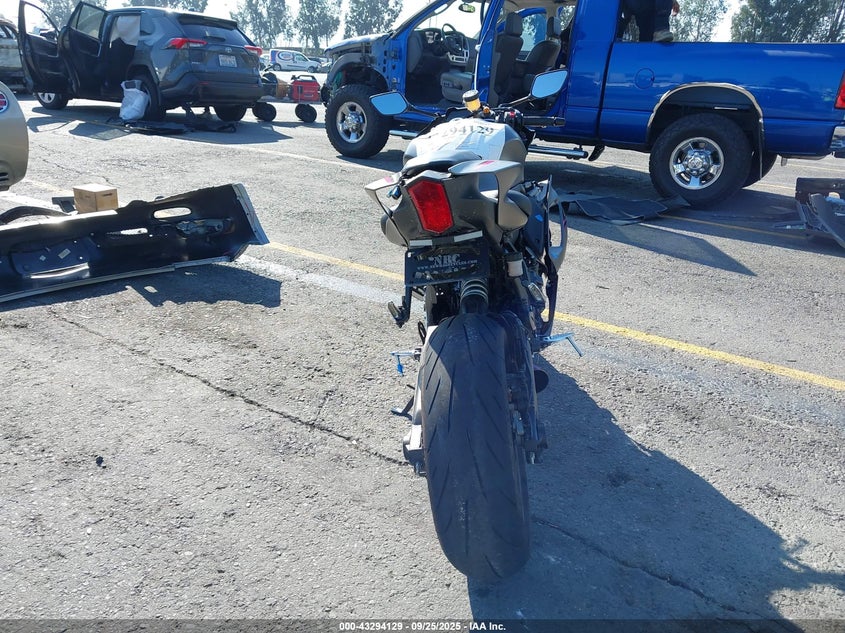 2024 Yamaha Yzfr7 VIN: JYARM38Y4RA002893 Lot: 43294129