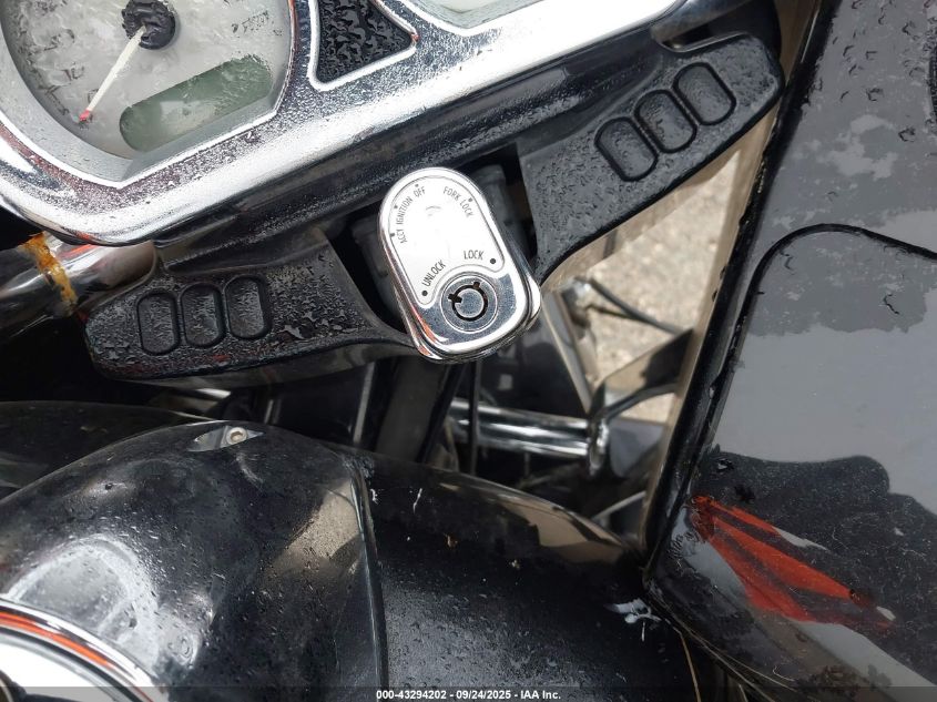 2016 Harley-Davidson Fltrxs Road Glide Special VIN: 1HD1KTM13GB665720 Lot: 43294202