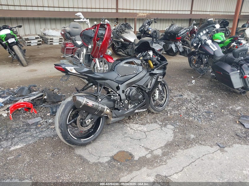 JS1GR7MA1L7100615 2020 SUZUKI GSX-R photo no. 4