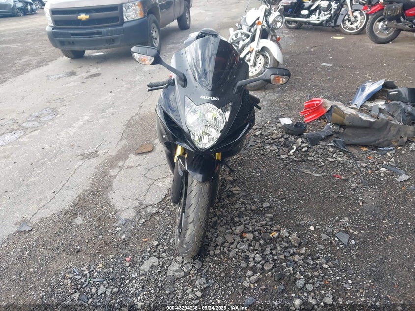 JS1GR7MA1L7100615 2020 SUZUKI GSX-R photo no. 5