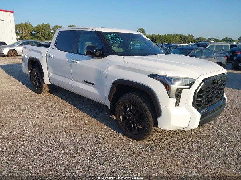 TOYOTA TUNDRA LIMITED 4WD