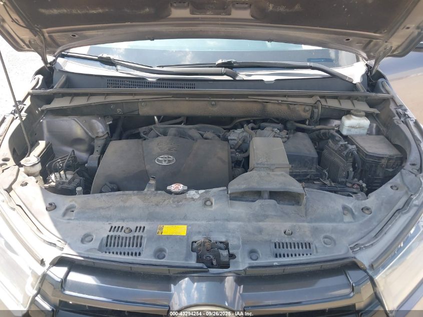 2019 Toyota Highlander Se VIN: 5TDKZRFH4KS315139 Lot: 43294254