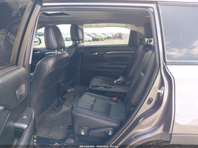 2019 Toyota Highlander Se VIN: 5TDKZRFH4KS315139 Lot: 43294254