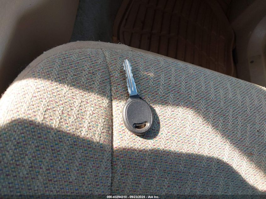 2001 Jeep Cherokee Sport VIN: 1J4FT48S41L582063 Lot: 43294310