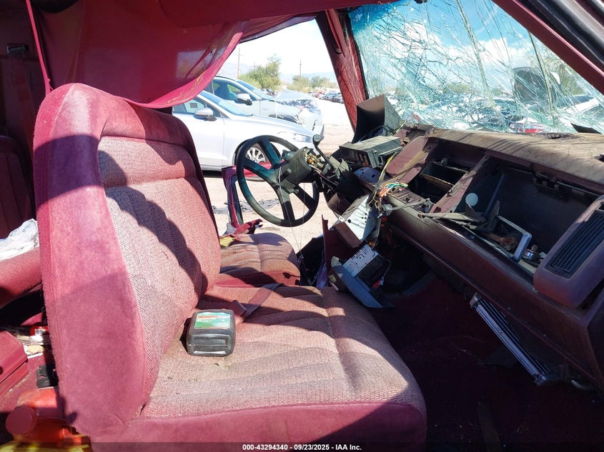 2GTEC19K9J1583164 1988 GMC  photo no. 5