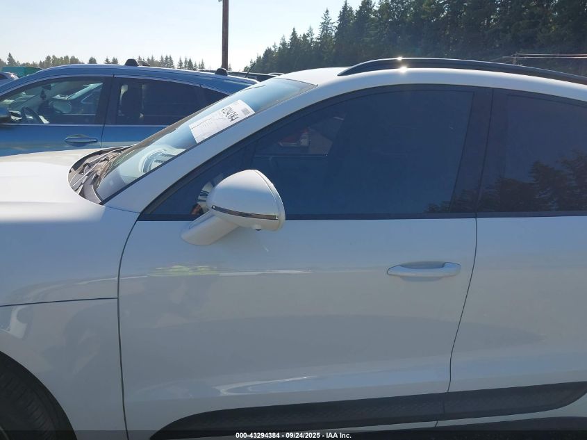 2022 Porsche Macan VIN: WP1AA2A57NLB05341 Lot: 43294384