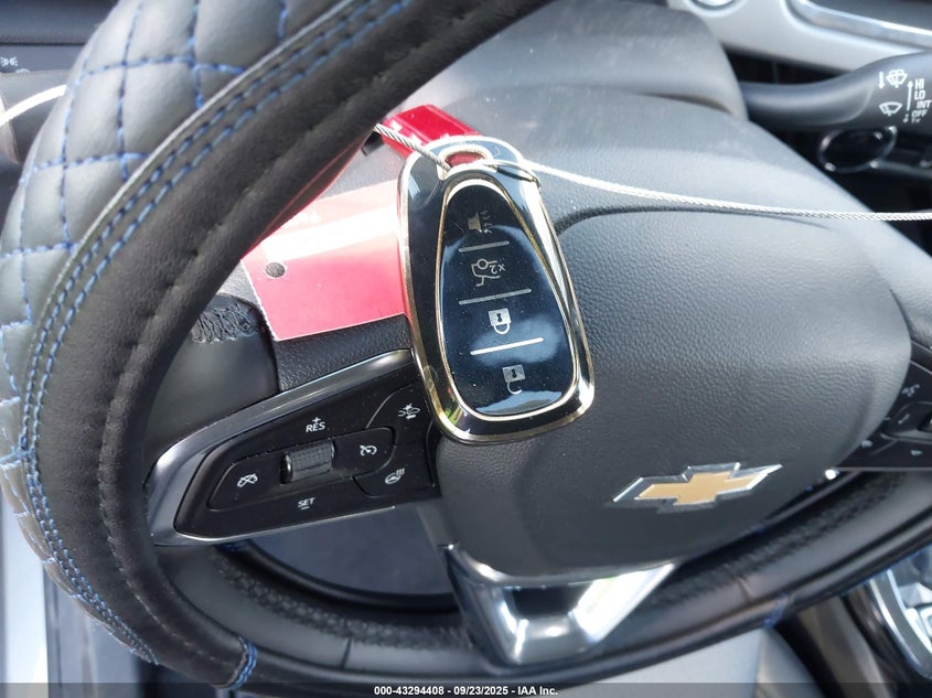 2024 Chevrolet Trax Fwd Lt VIN: KL77LHE2XRC223041 Lot: 43294408