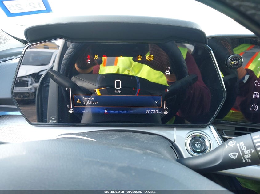 2024 Chevrolet Trax Fwd Lt VIN: KL77LHE2XRC223041 Lot: 43294408