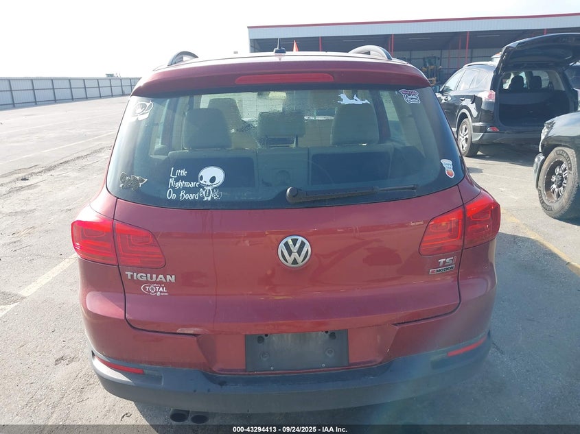 2016 VOLKSWAGEN TIGUAN S - WVGBV7AX8GW020661