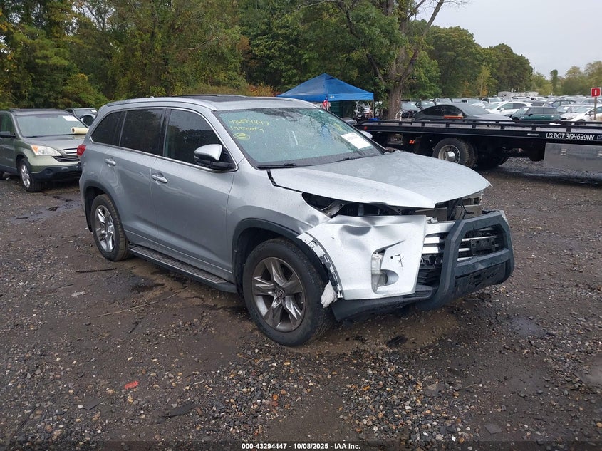 TOYOTA HIGHLANDER LIMITED PLATINUM