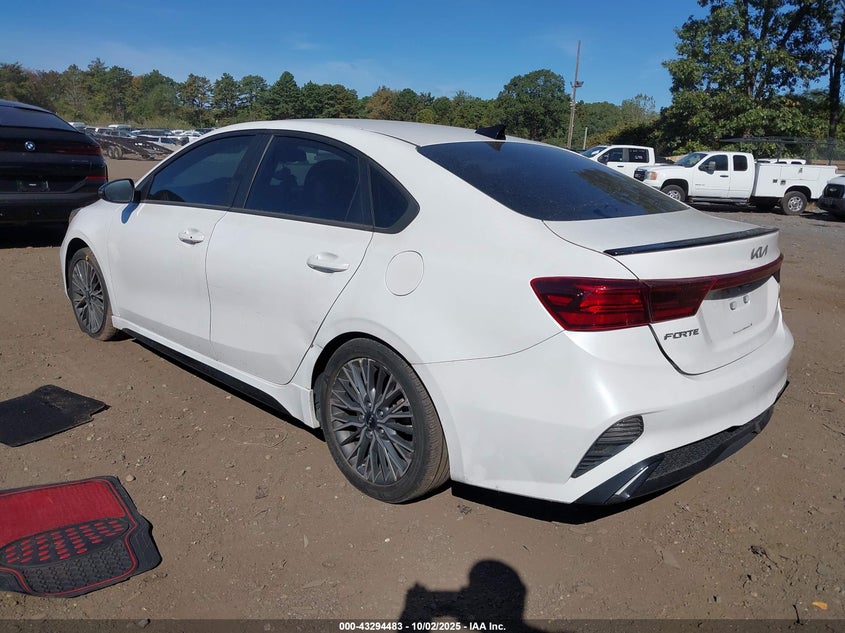 3KPF54AD0PE557853 2023 KIA FORTE photo no. 3