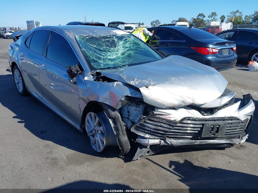 2021 TOYOTA CAMRY LE - 4T1C11AK9MU461840