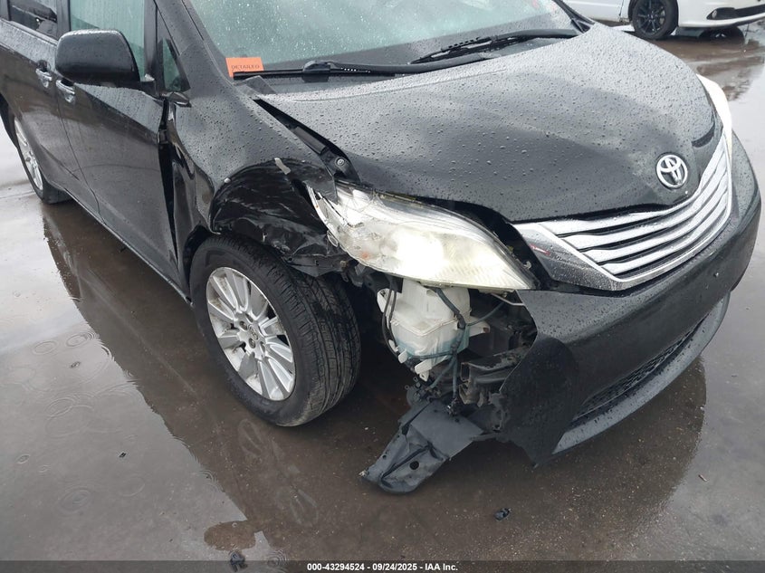 2011 Toyota Sienna Limited VIN: 5TDDK3DC3BS027730 Lot: 43294524