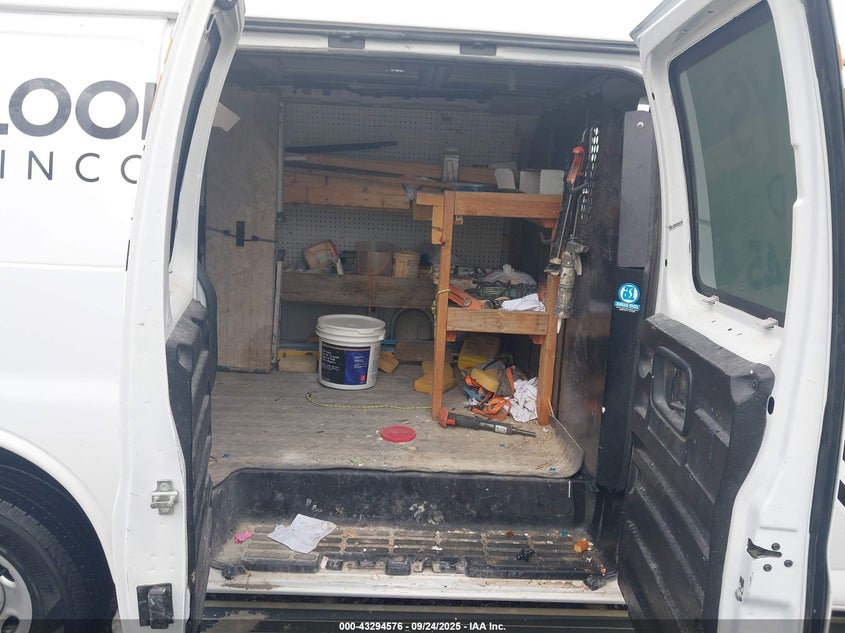 2021 Chevrolet Express Cargo Rwd 2500 Regular Wheelbase Wt VIN: 1GCWGAF71M1225544 Lot: 43294576