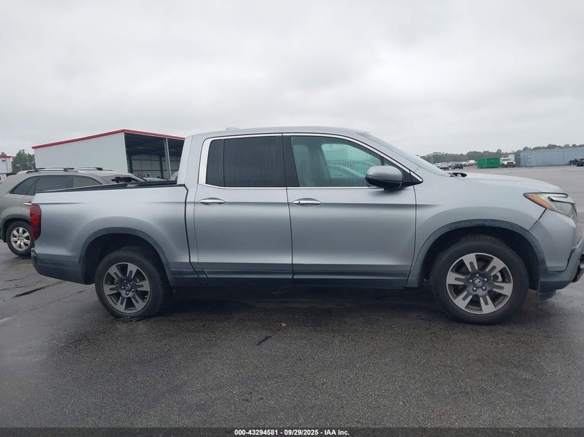 2019 HONDA RIDGELINE RTL-E - 5FPYK3F74KB010030