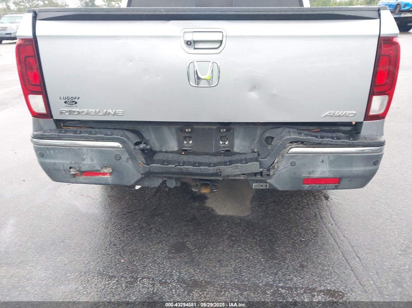 2019 HONDA RIDGELINE RTL-E - 5FPYK3F74KB010030
