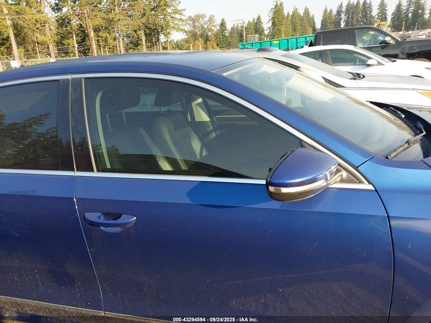 2017 VOLKSWAGEN PASSAT 1.8T SE - 1VWBT7A38HC049181