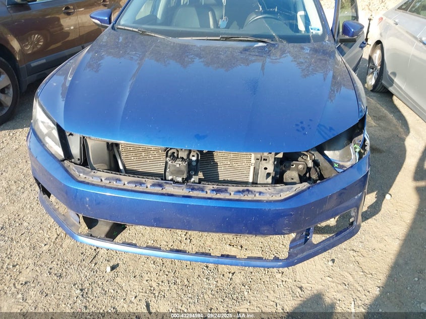 2017 VOLKSWAGEN PASSAT 1.8T SE - 1VWBT7A38HC049181