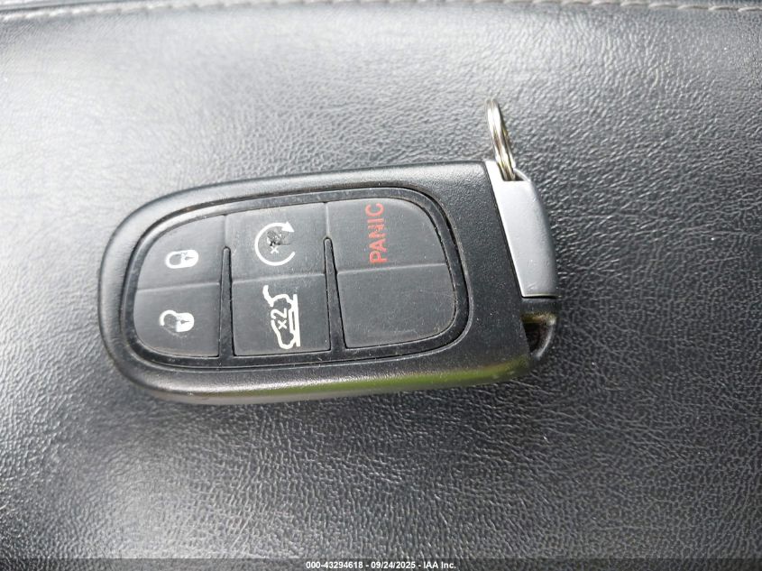 2019 Jeep Cherokee Limited 4X4 VIN: 1C4PJMDX5KD337835 Lot: 43294618