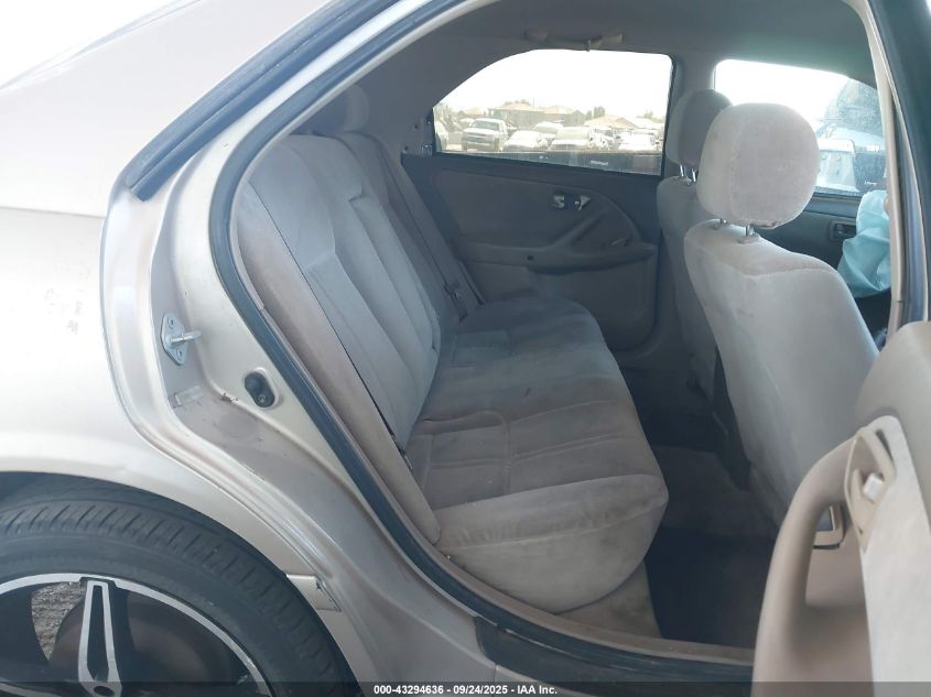 2000 Toyota Camry Ce VIN: 4T1BG22K8YU949925 Lot: 43294636