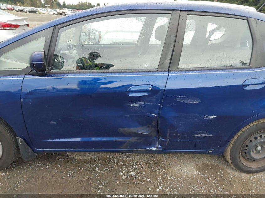 2013 HONDA FIT - JHMGE8H33DC047006